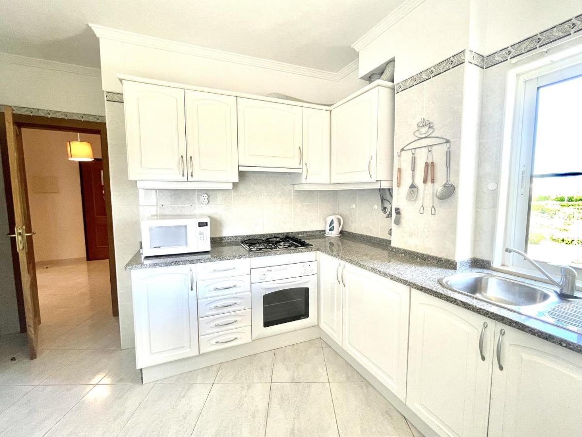 Amazing 1 Bedroom Apartment Near Marina Виламура Экстерьер фото